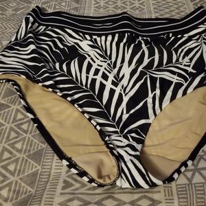 Black and white bikini bottoms